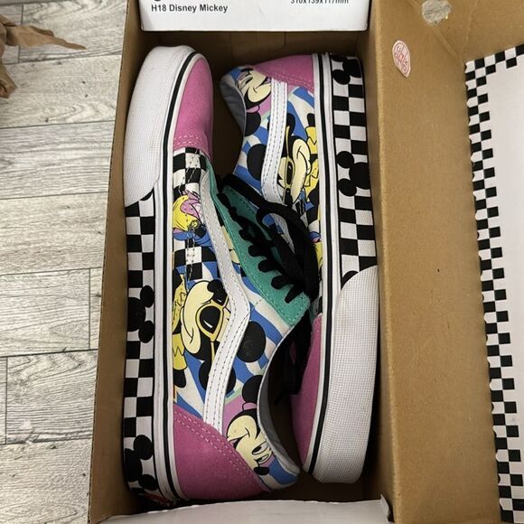 Disney x Vans Collab Old Skool 80’s Mickey/True Size 8.5 EUC - Picture 7 of 16
